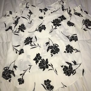 NOWT floral top